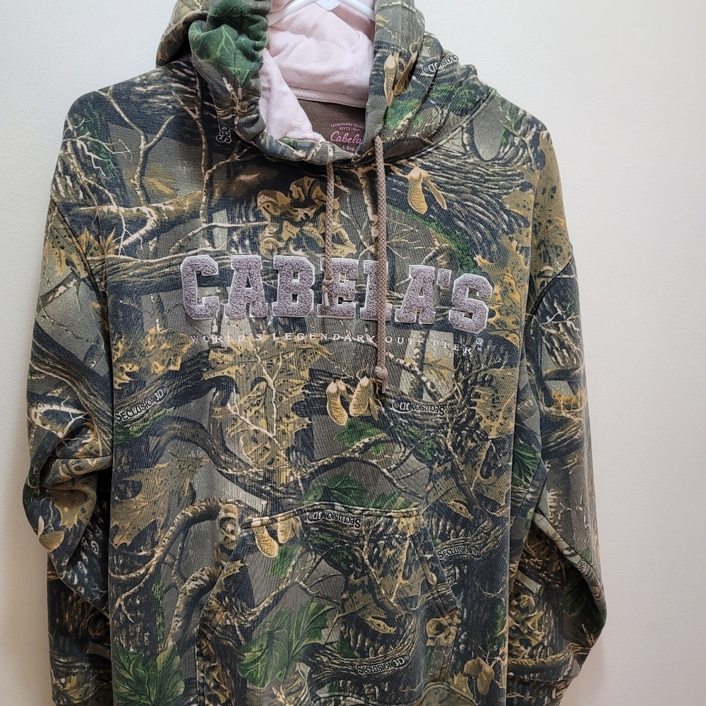 Womens Camo Cabelas Hoodie large